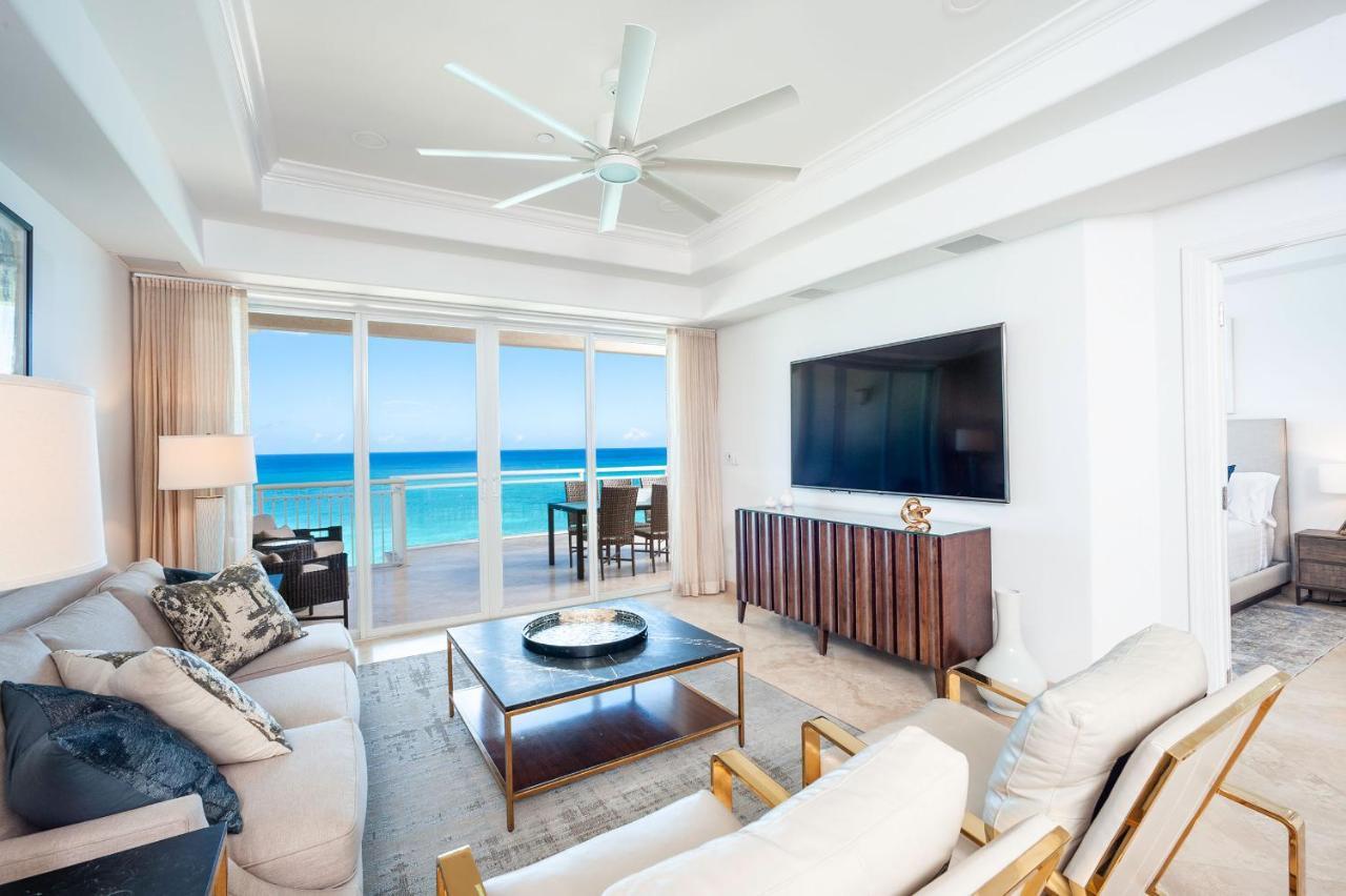 Aparthotel Club Se7en At Beachcomber George Town